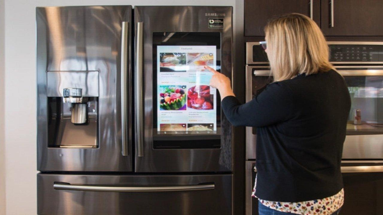 The new features of Samsung Family Hub refrigerator