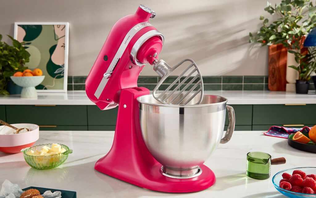 Hibiscus the KitchenAid color of the year 2023