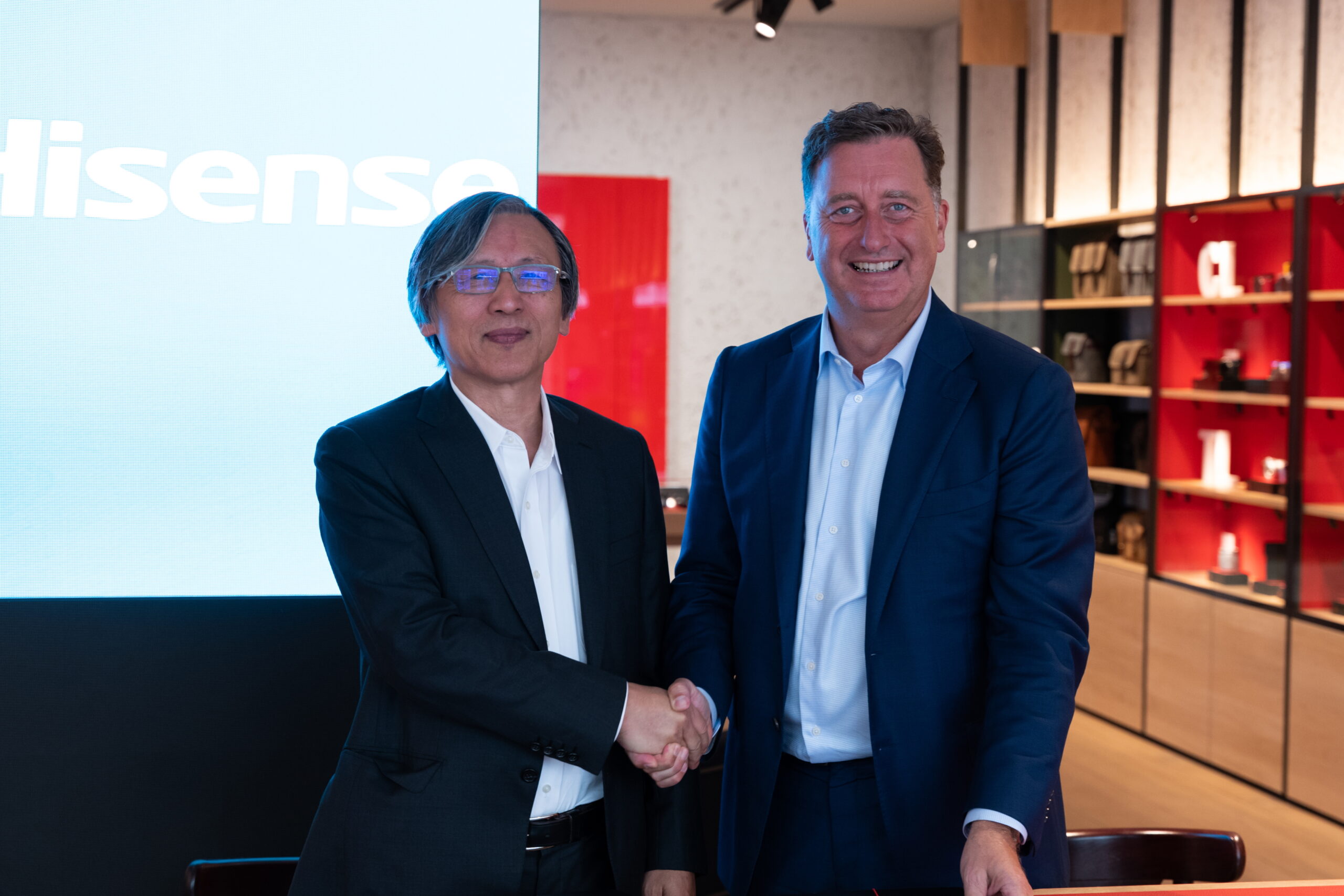 Leicas expansion into the laser TV market goes full steam ahead with Hisense partnership