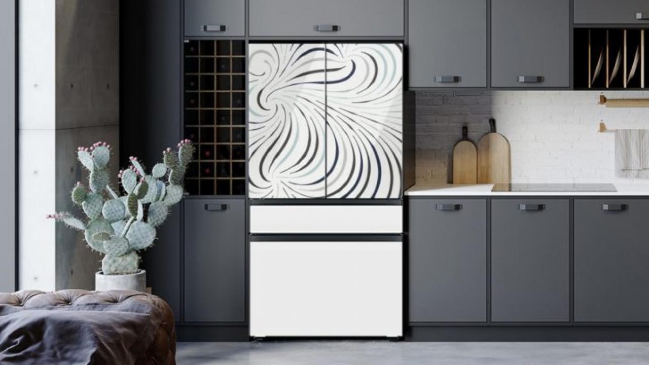 Samsung Ups Personalization With MyBespoke Refrigerator