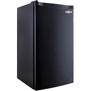 MicroFridge Refrigerator Model 32SM4RA